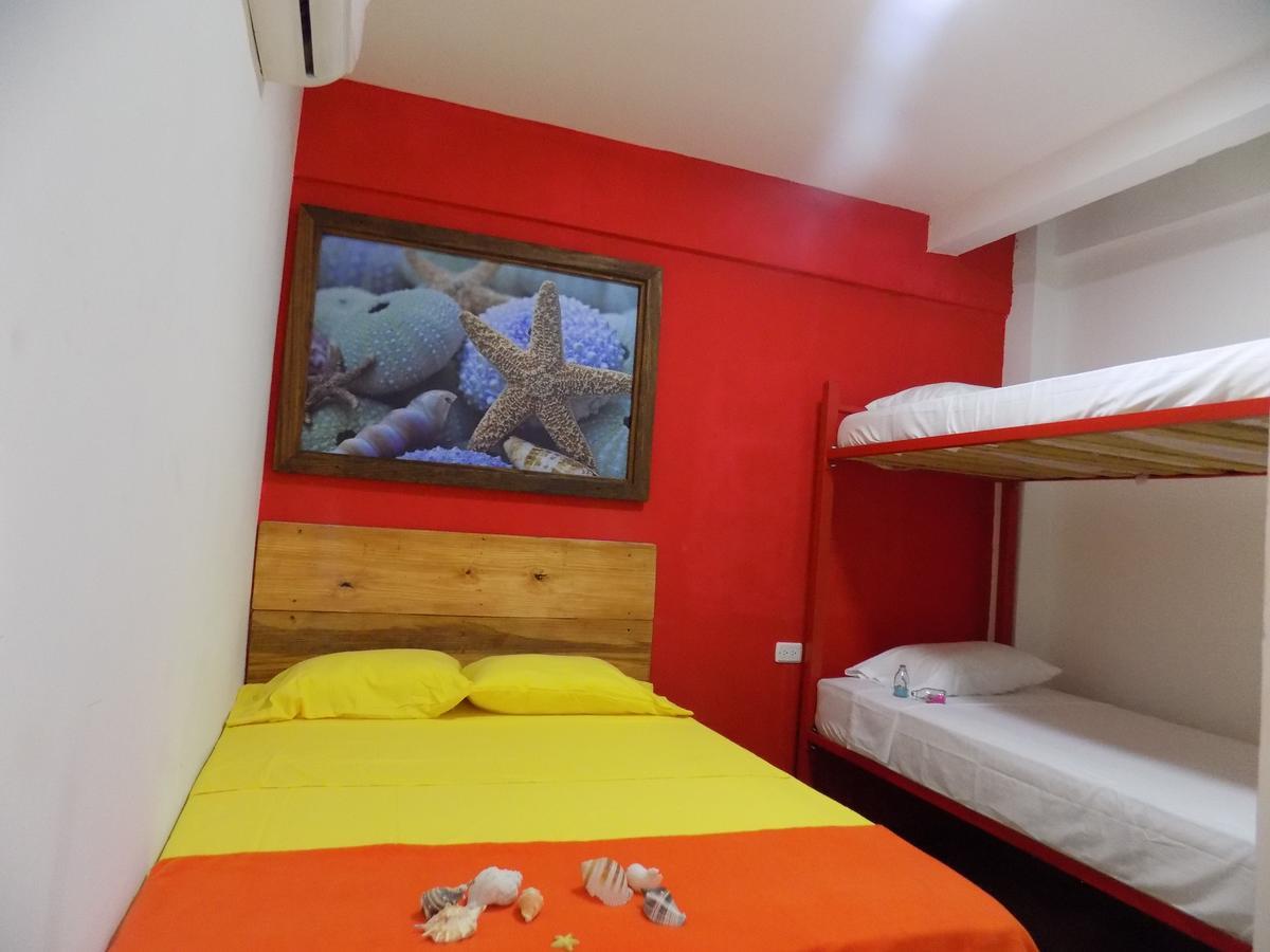 Hostal Caracoles Cartagena Exterior photo