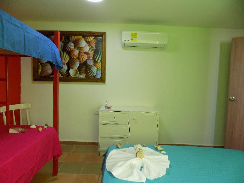 Hostal Caracoles Cartagena Exterior photo