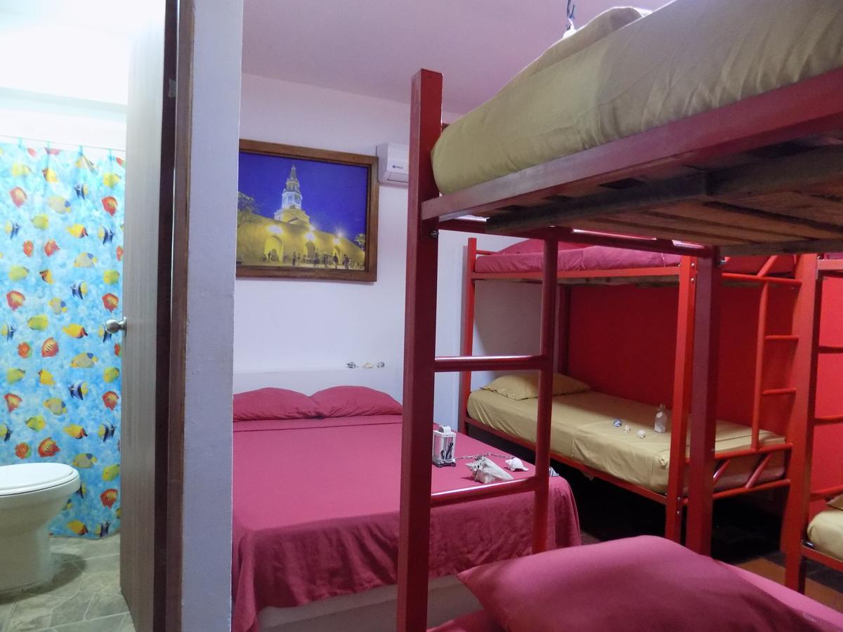 Hostal Caracoles Cartagena Exterior photo