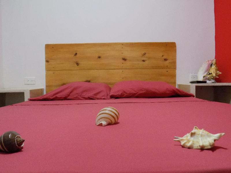 Hostal Caracoles Cartagena Exterior photo