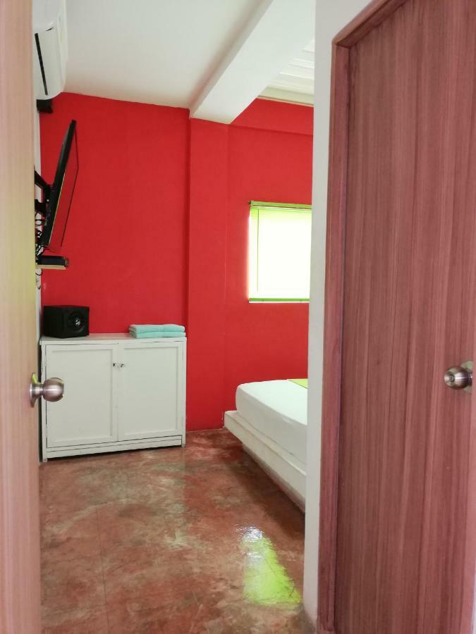 Hostal Caracoles Cartagena Exterior photo
