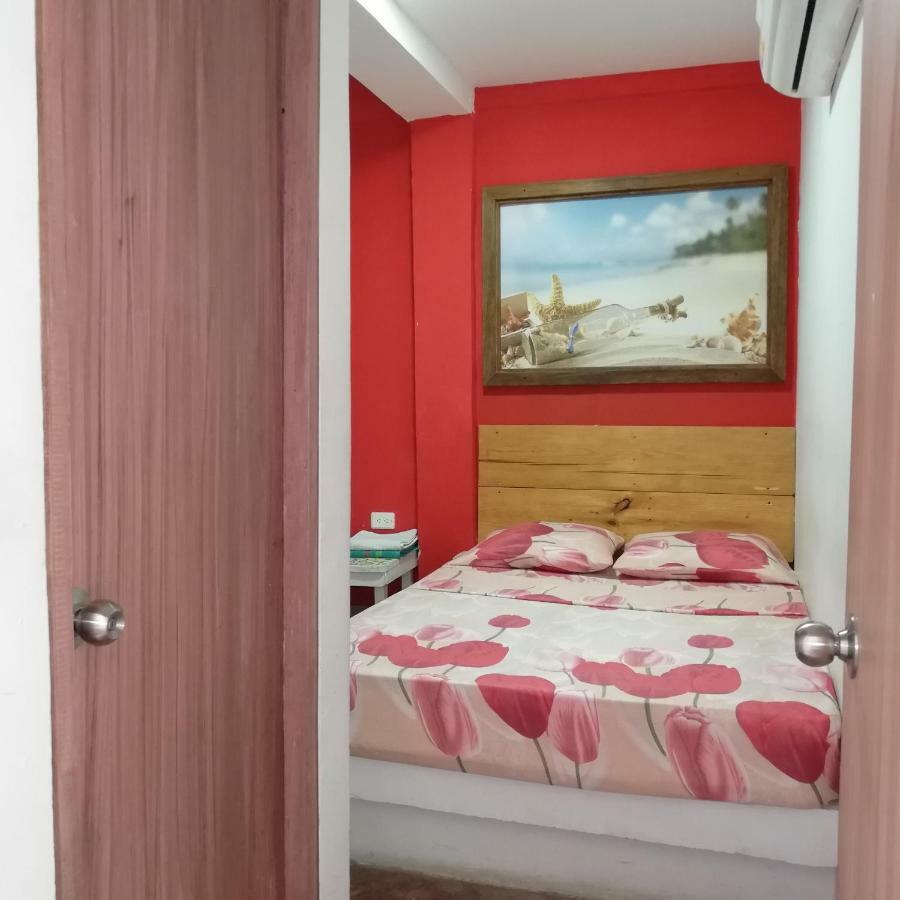 Hostal Caracoles Cartagena Exterior photo
